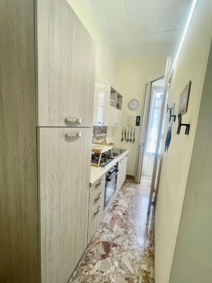 Maya'S Apartment Close To Ballaro Market And Central Station Palermo Eksteriør billede