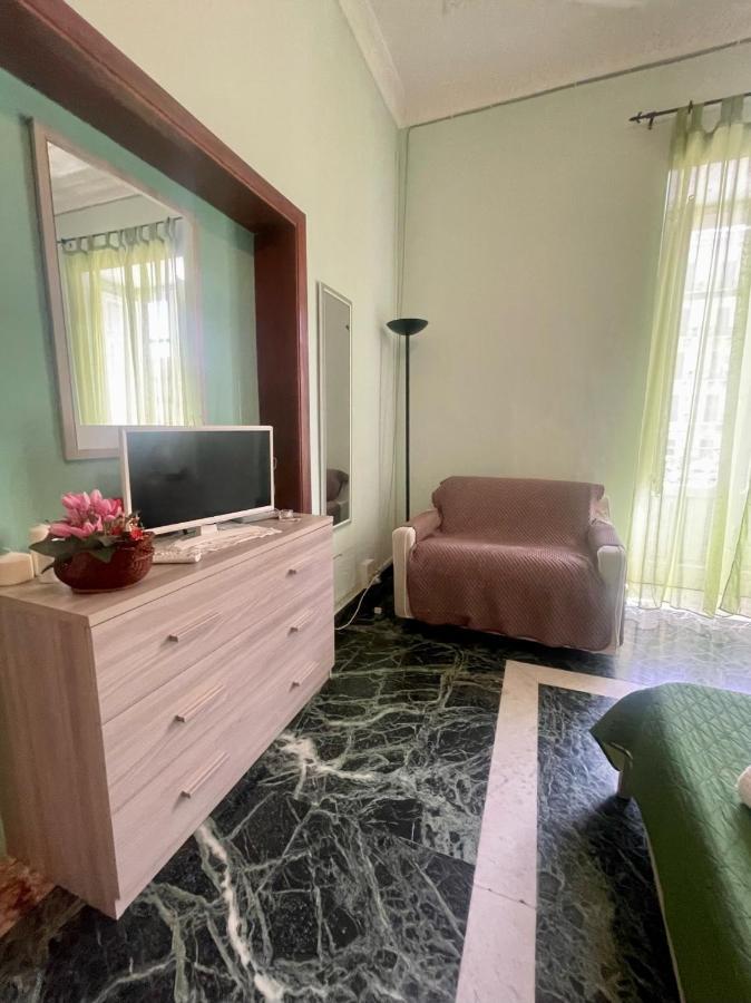 Maya'S Apartment Close To Ballaro Market And Central Station Palermo Eksteriør billede