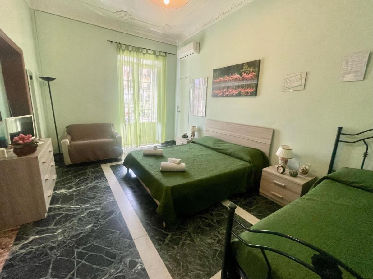 Maya'S Apartment Close To Ballaro Market And Central Station Palermo Eksteriør billede